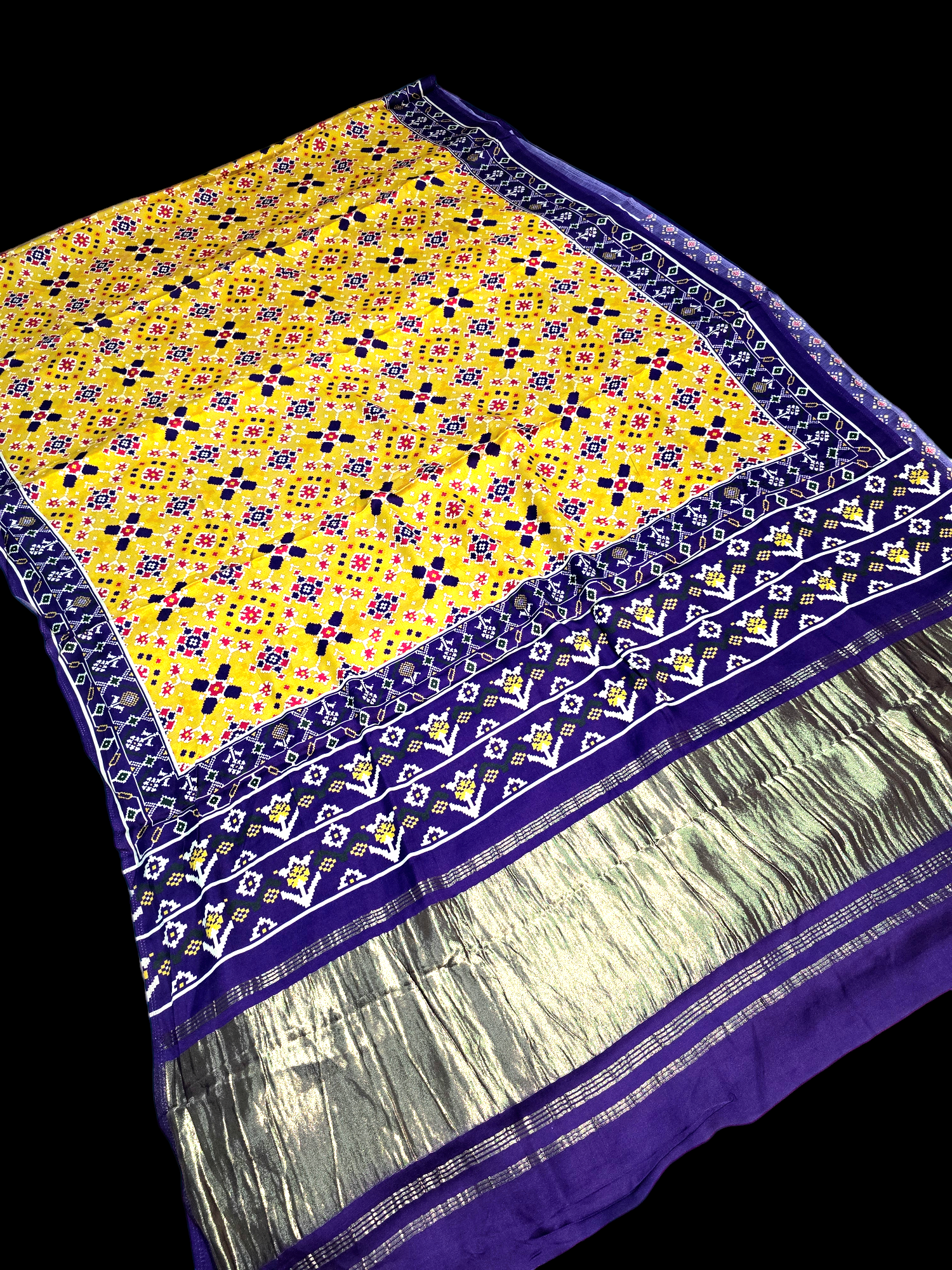 Wedding Patola Saree The tissue pallu adds a luxurious touch