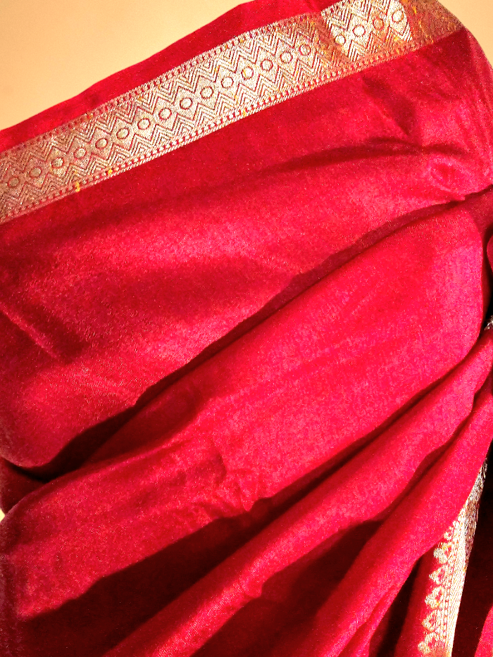 Red Pure Moonga Crepe Saree