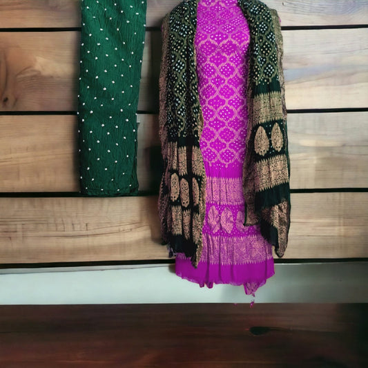 Pure Khaddi Georgette Bandhani Purple Suit With Green Color Duptta and Salwar